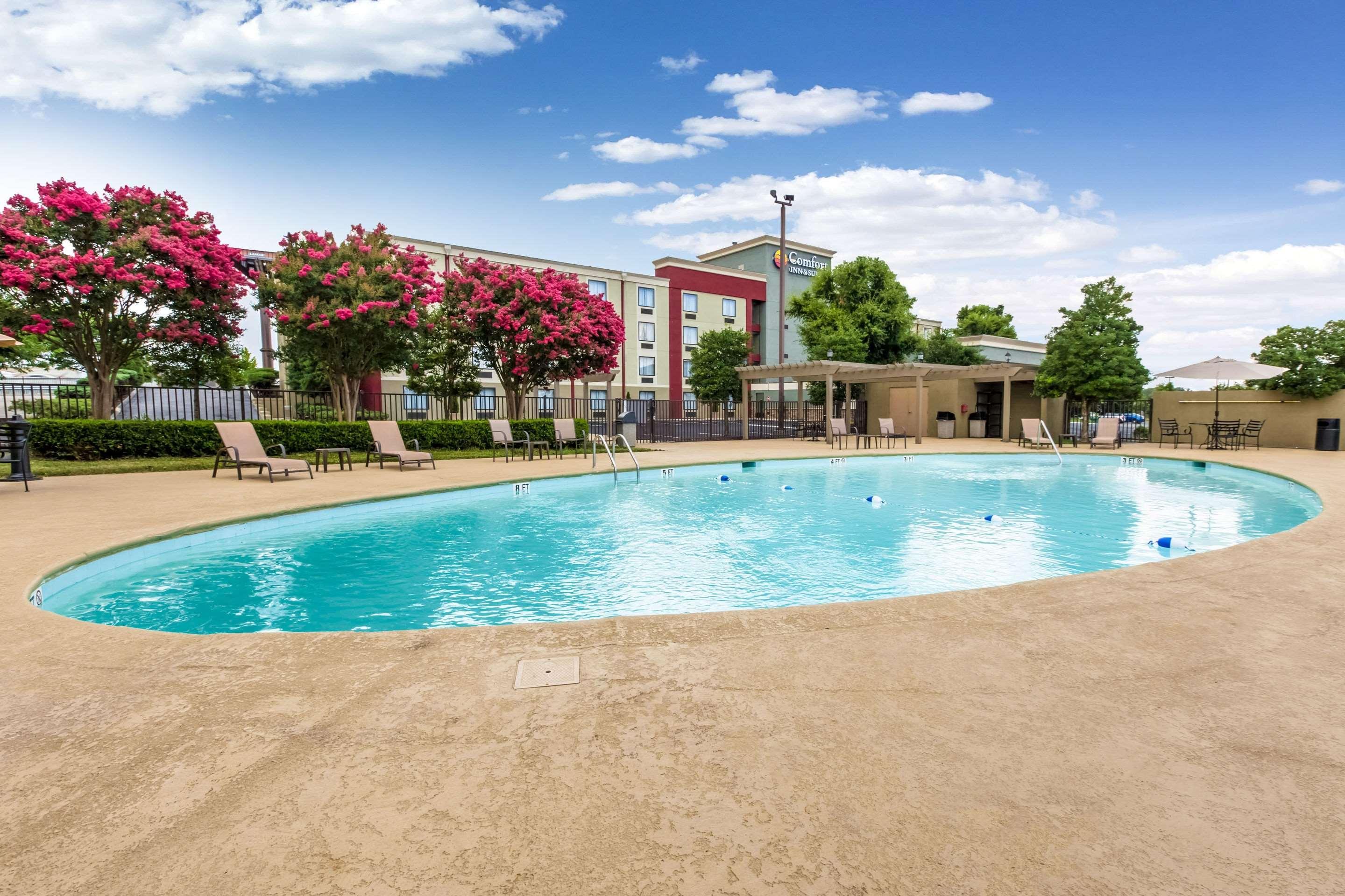 Comfort Inn & Suites Knoxville West Exterior foto